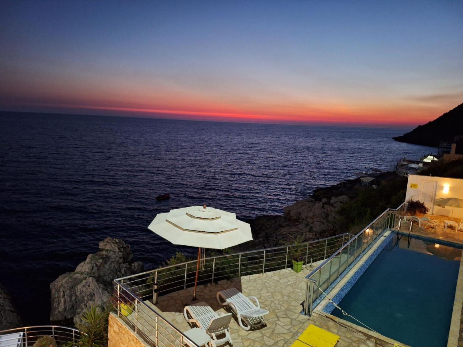 Paradise Beachfront View 1 Бар Экстерьер фото