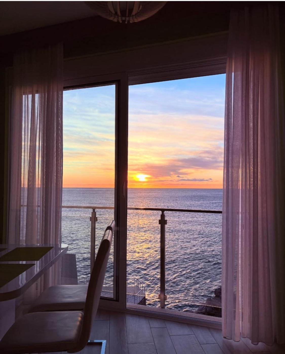 Paradise Beachfront View 1 Бар Экстерьер фото